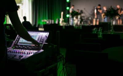 The Sound of the Crowd: How Live Music Mixing Became an Art Form